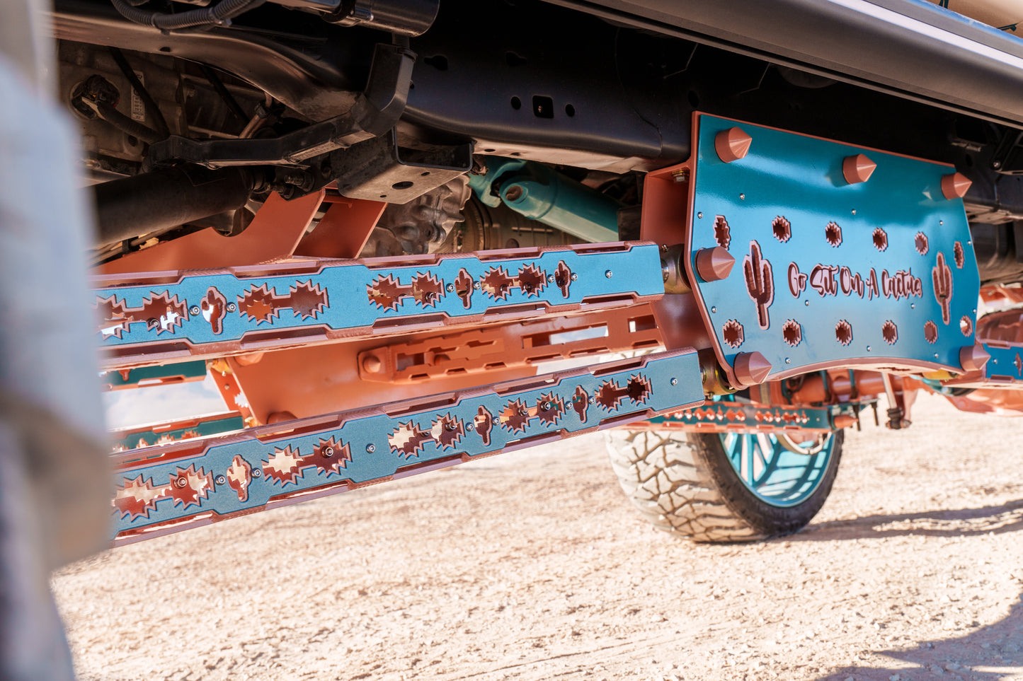 Universal 4 Link Bar with Steel Overlays