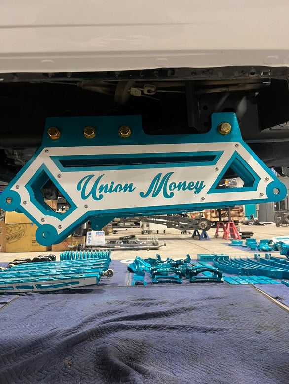 2010+ RAM 2500/3500 8" Lift with Cradle and Trac Bars